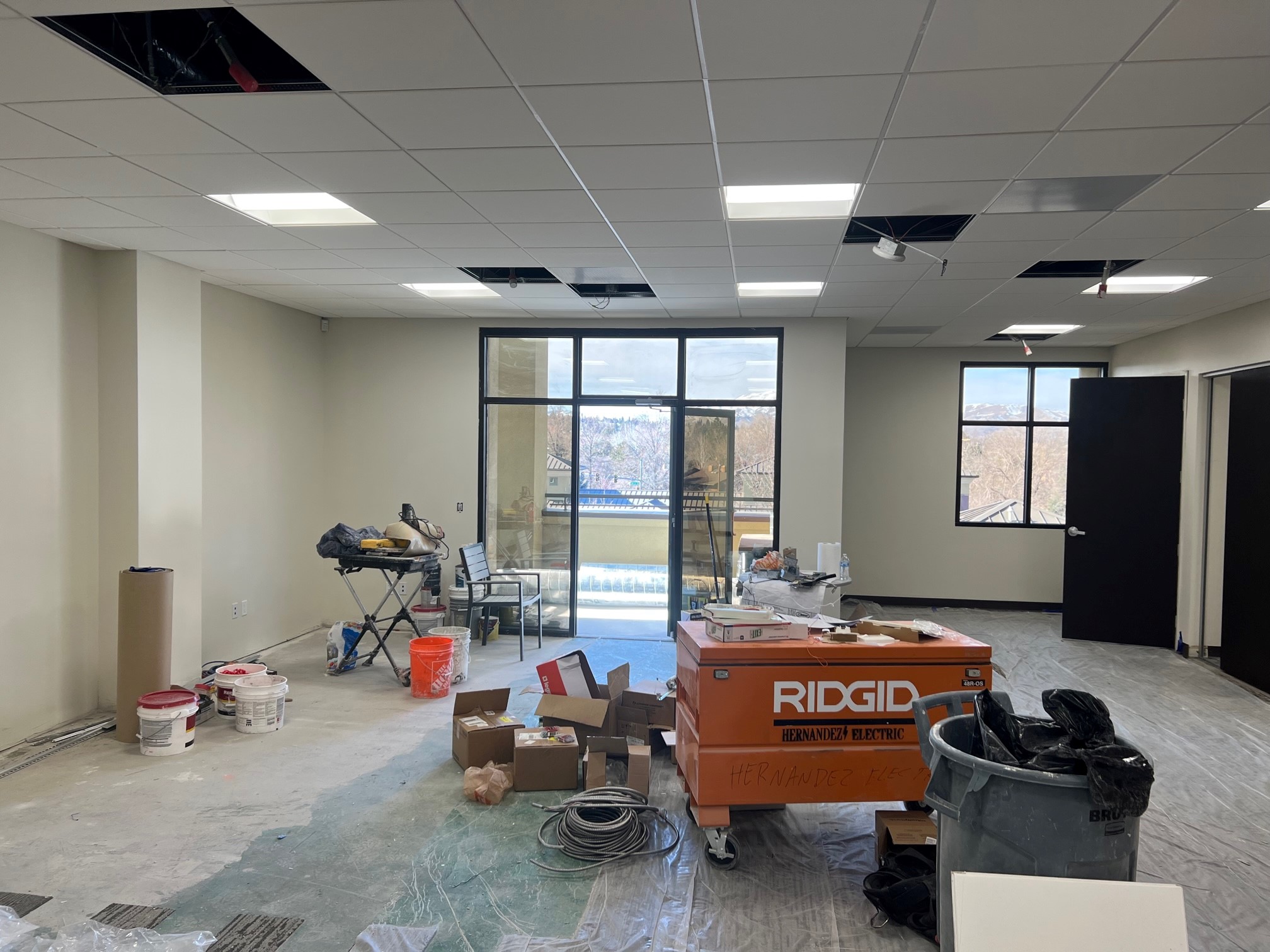 Conference Room Middle
